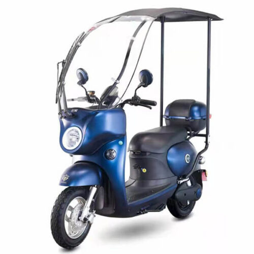 2 wheels electric scooter with roof